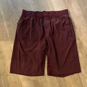 Men’s Lululemon T.H.E. shorts linerless